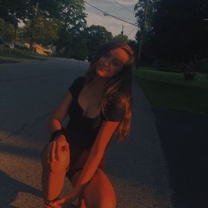 Meet your Posher, Tessa